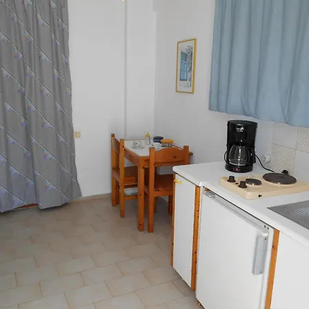 Sun Kiss Apartment